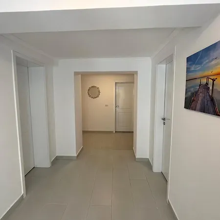 Sskerdi Villa *